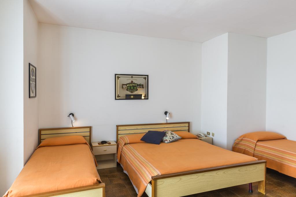 Hotel Cristina San Rocco di Piegara Εξωτερικό φωτογραφία