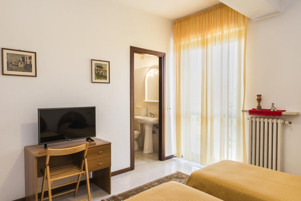 Hotel Cristina San Rocco di Piegara Εξωτερικό φωτογραφία